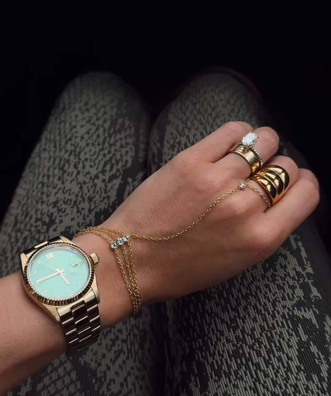 Bailey Hand Chain