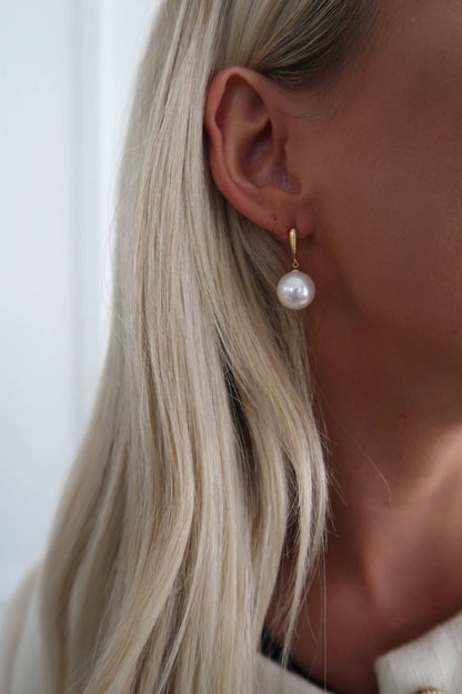 MOLLY EARRINGS ￼