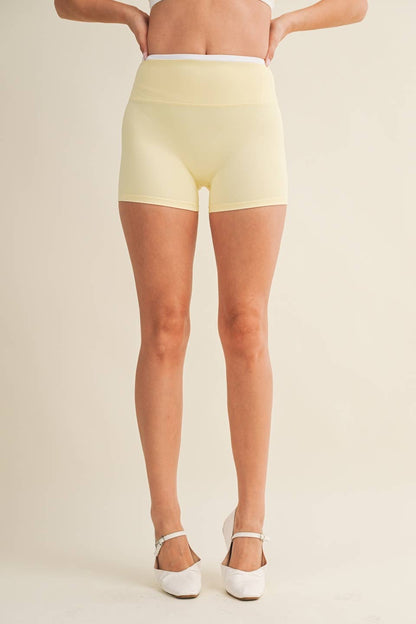 Contrast Binding Biker Shorts: Lemon / S