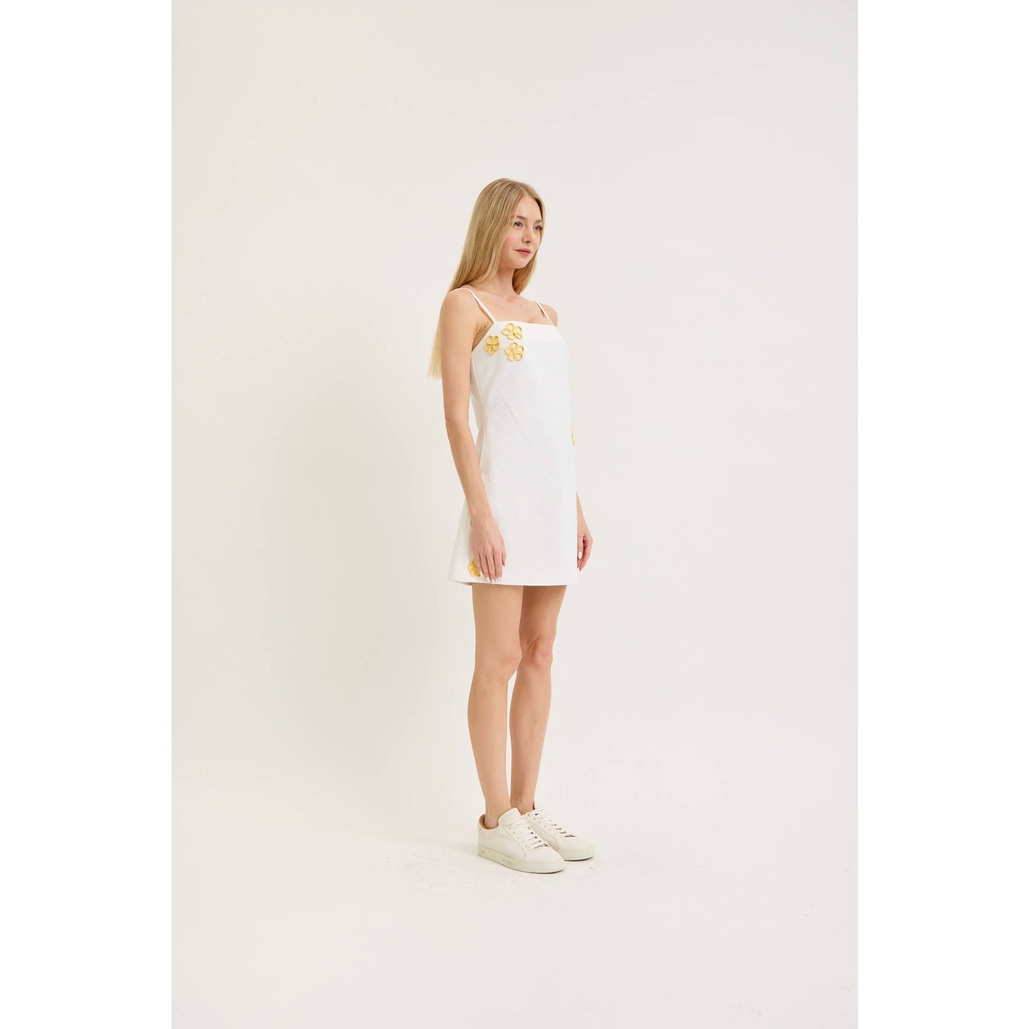 EMBROIDERED DETAILS MINI DRESS: WHITE/YELLOW / S-M-L(3-2-1)