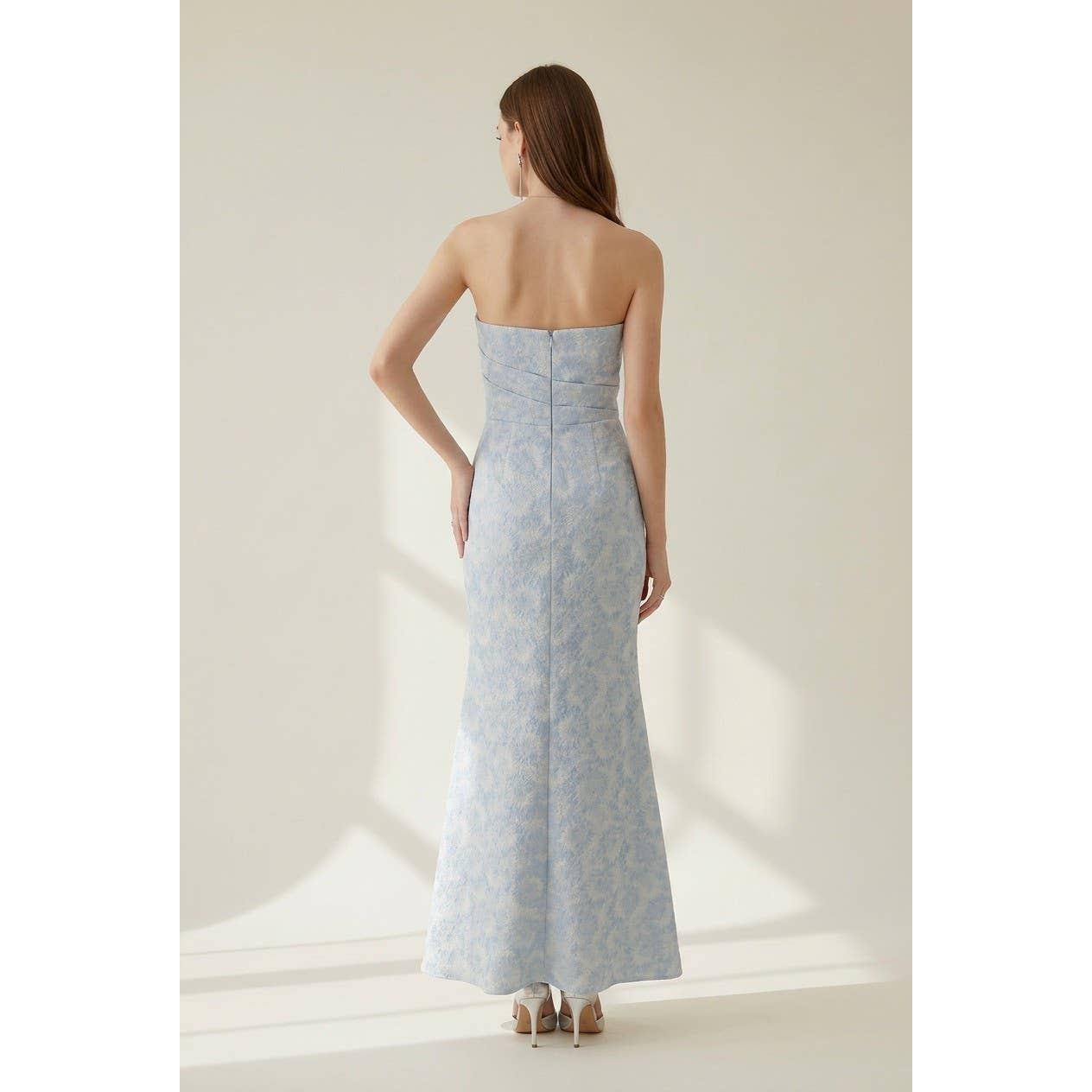 PLEATED DETAIL WITH MERMAID MAXI DRESS: LT BLUE / S-M-L(3-2-1)