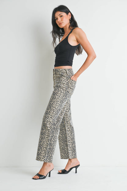 DP783 - LEOPARD - HR Vintage Straight