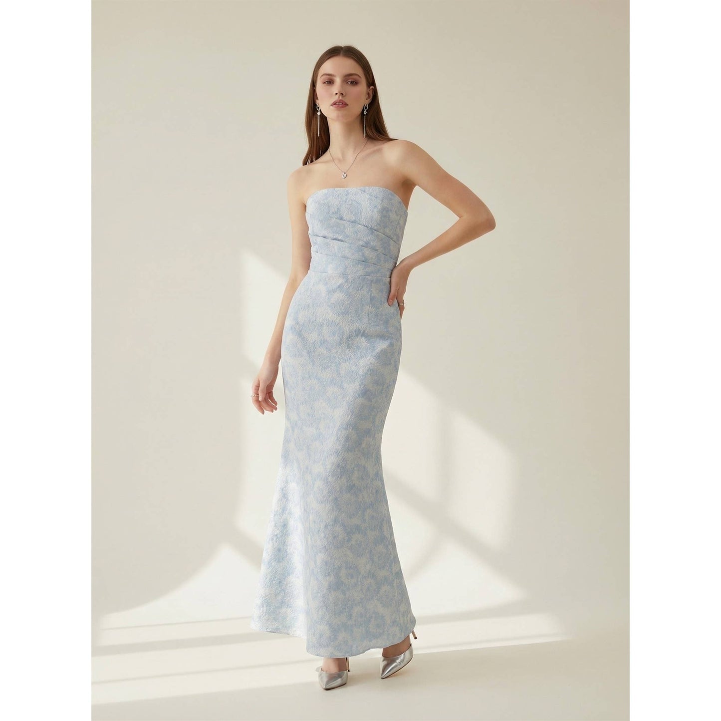 PLEATED DETAIL WITH MERMAID MAXI DRESS: LT BLUE / S-M-L(3-2-1)