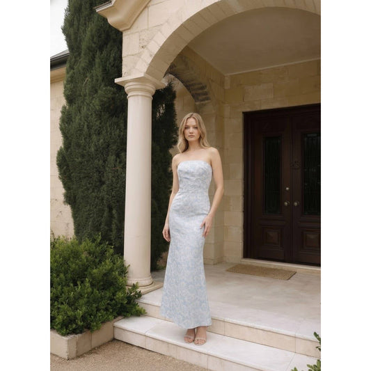 PLEATED DETAIL WITH MERMAID MAXI DRESS: LT BLUE / S-M-L(3-2-1)